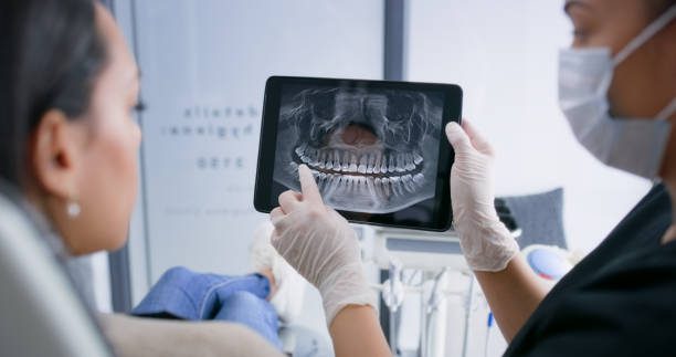 Licensed Tooth Extraction service in Wilmette, IL - Smile Center Dentistry
